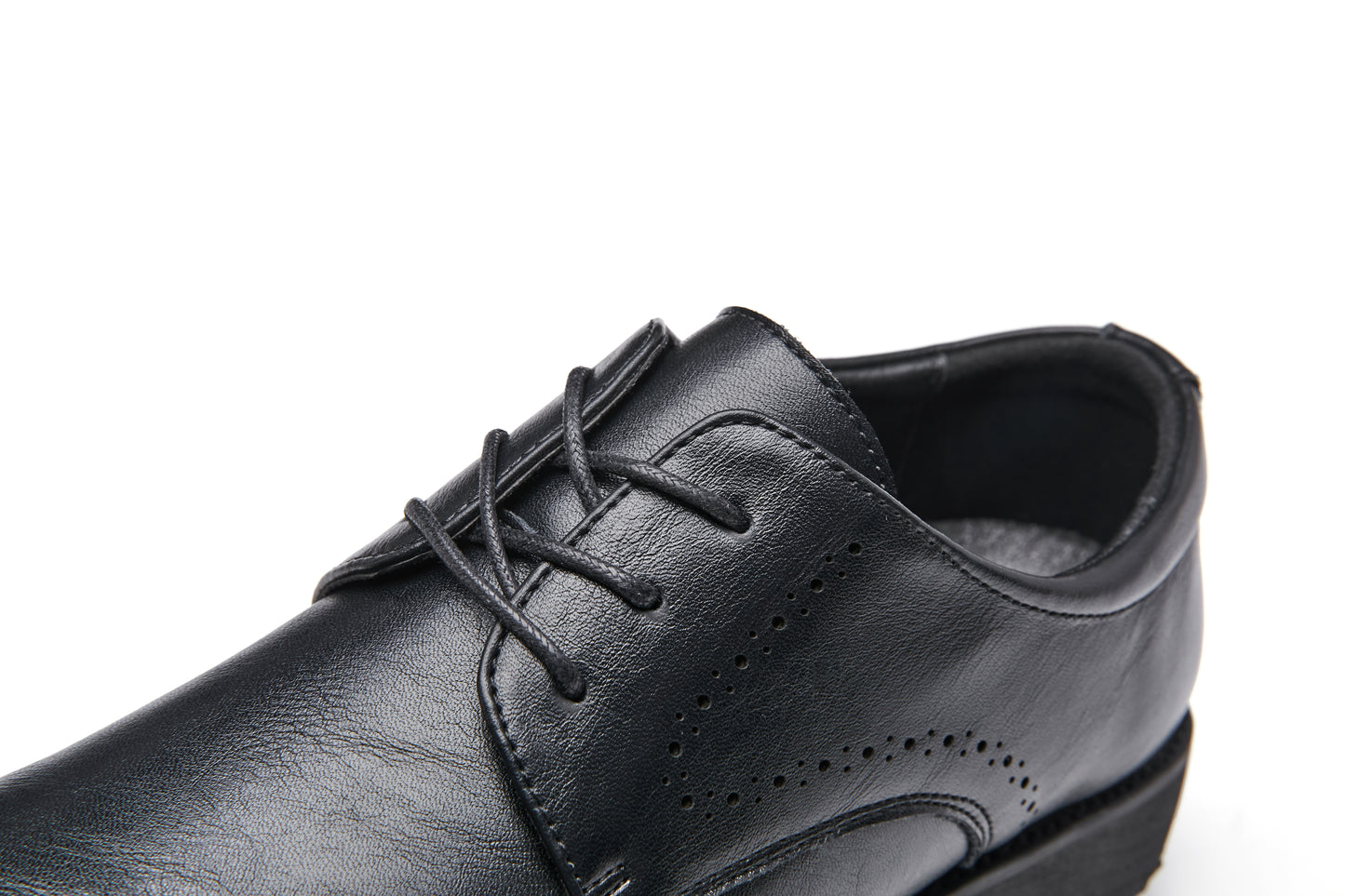 Breathable Carved Leather Derby Shoes for Business and Wedding