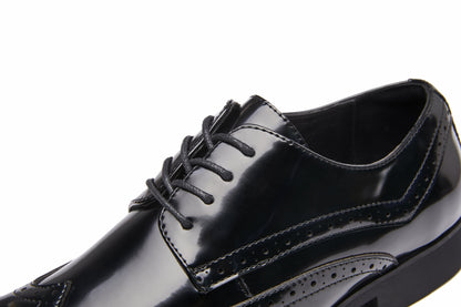 Men's British Brogue Leather Shoes with Carved Patterns