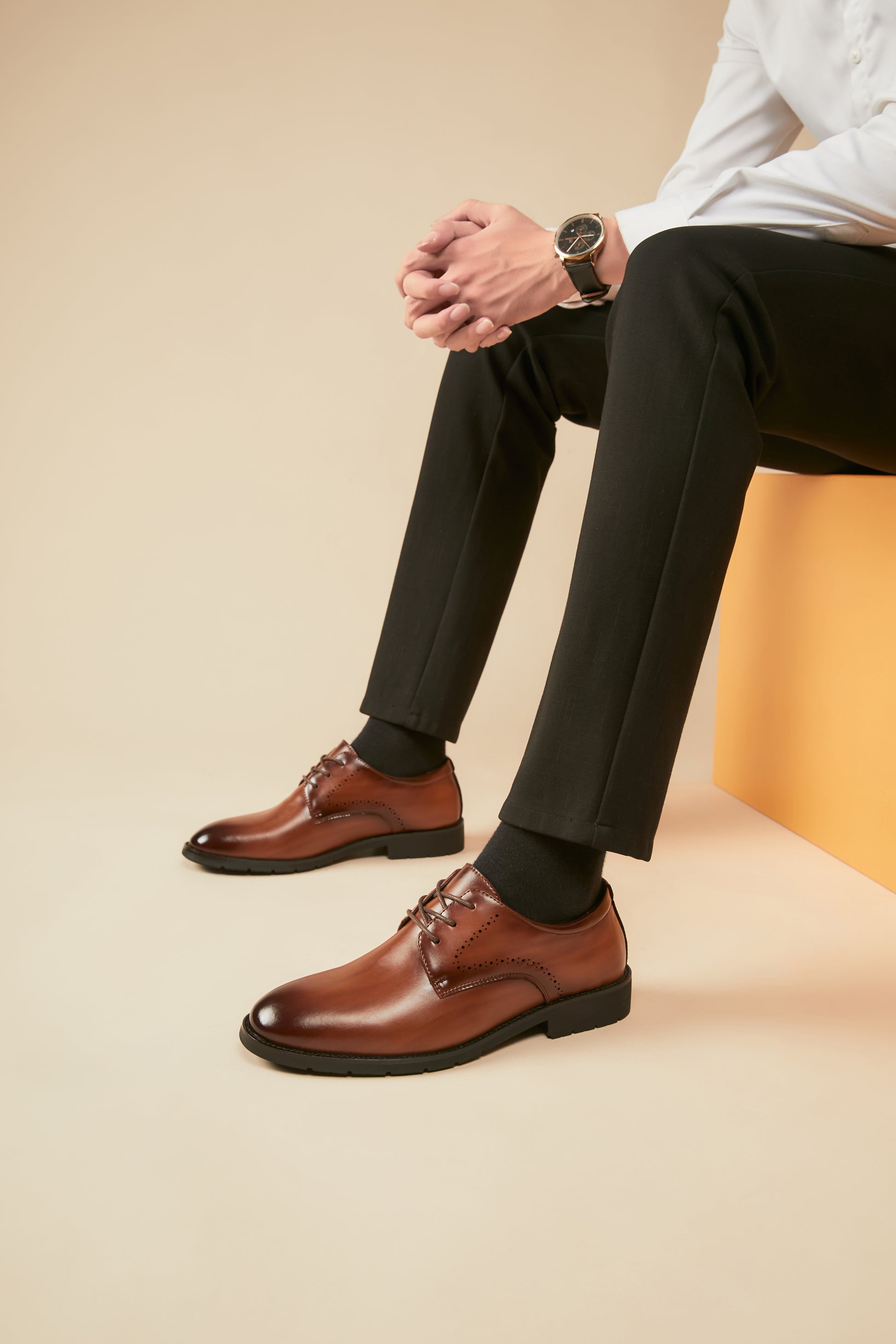 Men's Classic Brogue Derby Shoes