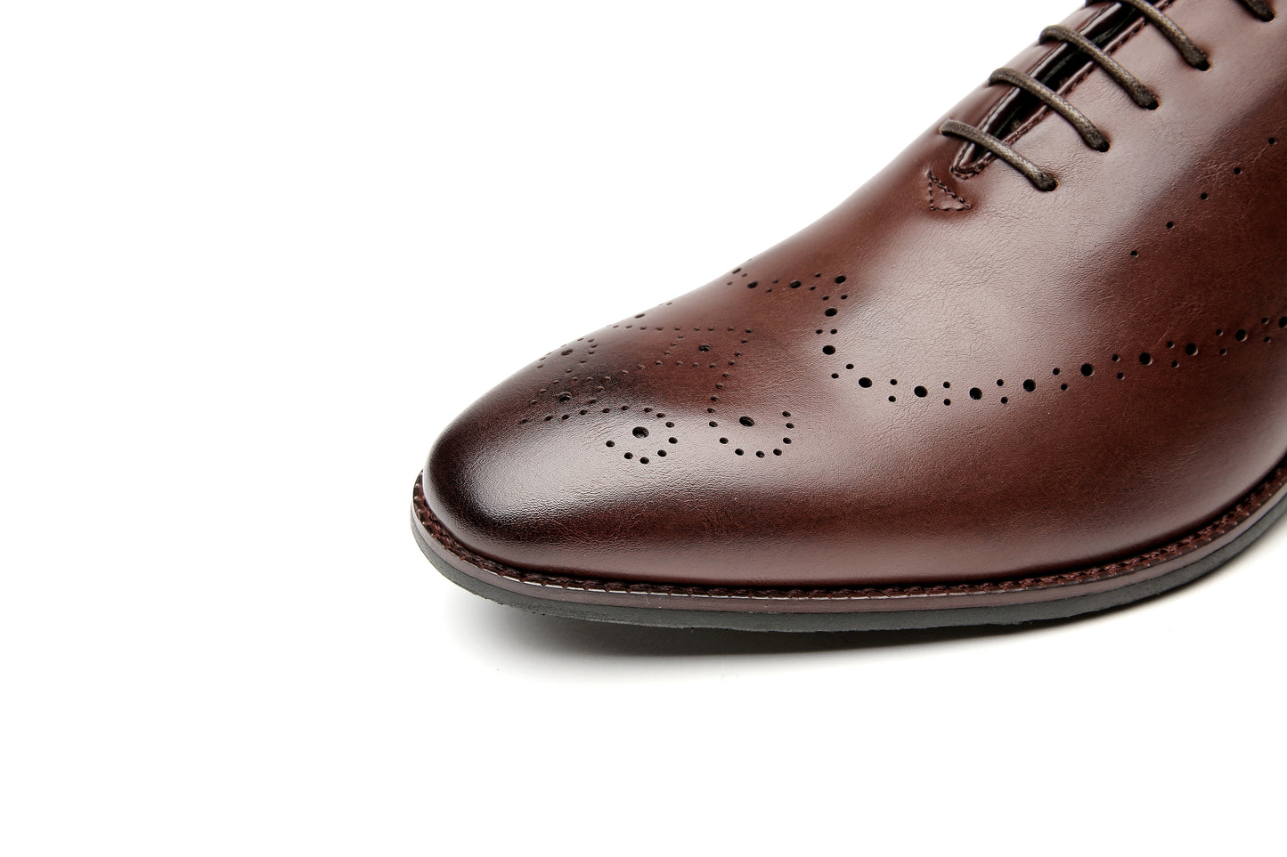 Classic Business Derby Shoes with Carved Pattern