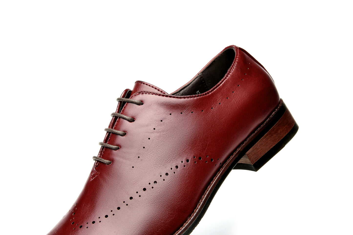 Classic Business Derby Shoes with Carved Pattern